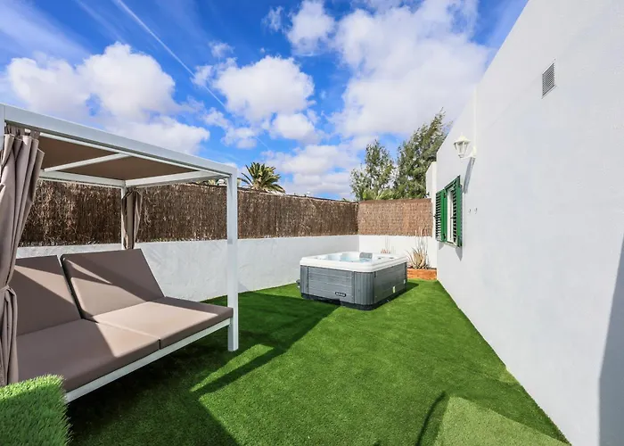 Villas New Lanzasuites Plus