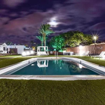 Villas New Lanzasuites Plus Playa Blanca  Exterior photo