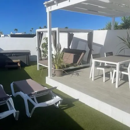 Villas New Lanzasuites Plus Playa Blanca  Exterior photo